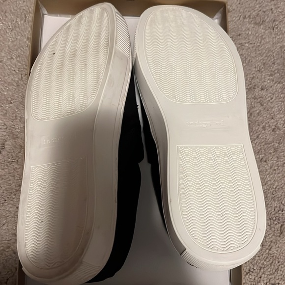 New Black Slip On Canvas Shoes By Indigo 
Never Been Worn, size 6.5 M - Picture 2 of 4